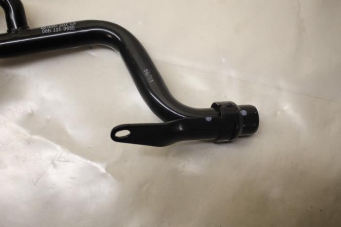 Coolant Water Pipe 06h121065d For Audi A4 A4 Quattro A5 A5 Quattro A6
