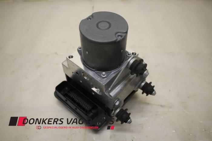 Usagé Bloc ABS Audi A8 (D4) 4.2 V8 40V FSI Quattro Prix € 500,03 Prix TTC proposé par Donkers VAG Parts