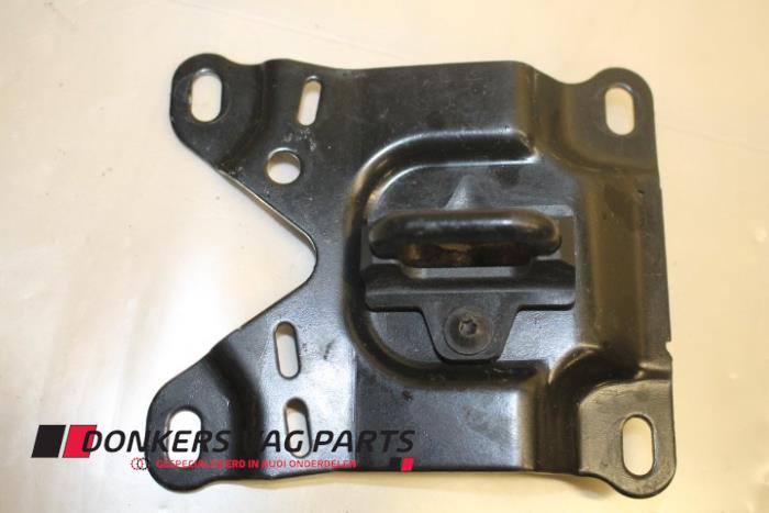 Usagé Divers Audi A8 (D4) 4.2 V8 40V FSI Quattro Prix € 14,99 Prix TTC proposé par Donkers VAG Parts
