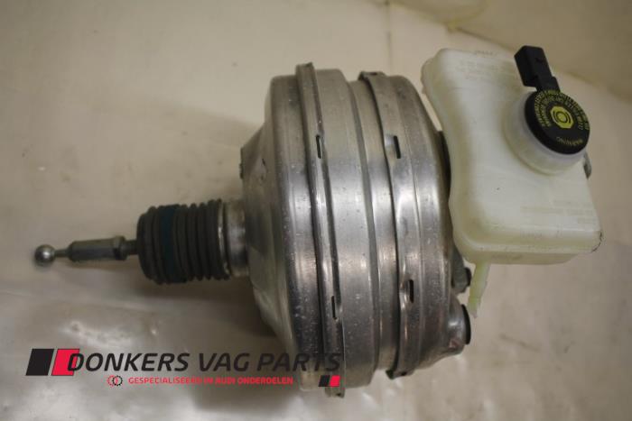 Usagé Servo frein Audi A8 (D4) 4.2 V8 40V FSI Quattro Prix € 250,01 Prix TTC proposé par Donkers VAG Parts