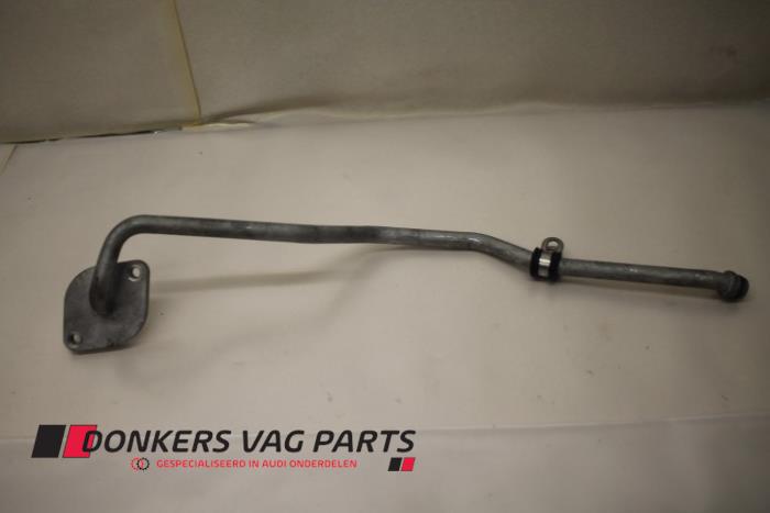 Begagnade Vattenrör Audi S6 (C7) 4.0 V8 TFSI Pris € 20,00 Inklusive moms erbjuds av Donkers VAG Parts