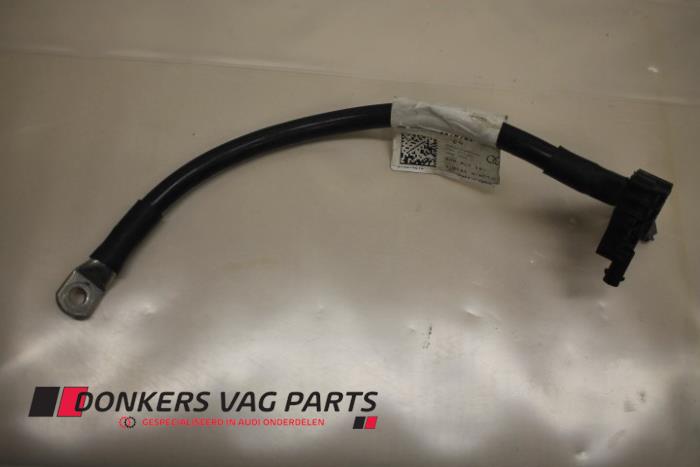 Używane Moduł sterujący akumulatora Audi S6 (C7) 4.0 V8 TFSI Cena € 34,99 Z VAT oferowane przez Donkers VAG Parts