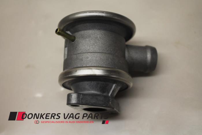 Gebrauchte AGR Ventil Audi S6 (C7) 4.0 V8 TFSI Preis € 60,00 Mit Mehrwertsteuer angeboten von Donkers VAG Parts