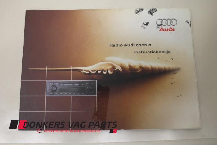 Używane Instrukcja Audi A4 Cena € 5,00 Procedura marży oferowane przez Donkers VAG Parts