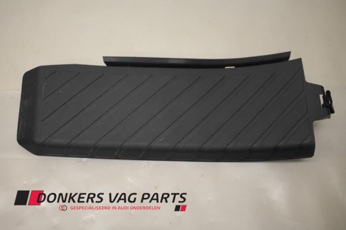Używane Stopien Audi A7 Cena € 10,00 Procedura marży oferowane przez Donkers VAG Parts