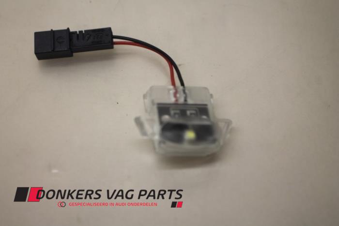 Nowe Lampa LED Audi A3 Cena € 12,10 Z VAT oferowane przez Donkers VAG Parts