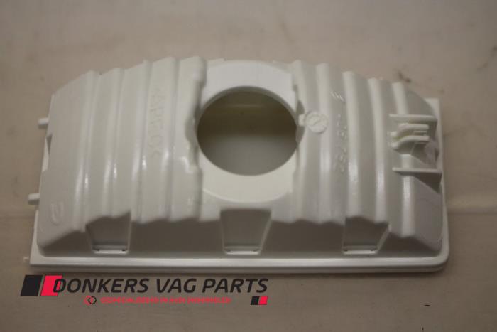 Nowe Lampa Audi A8 Cena € 6,00 Z VAT oferowane przez Donkers VAG Parts