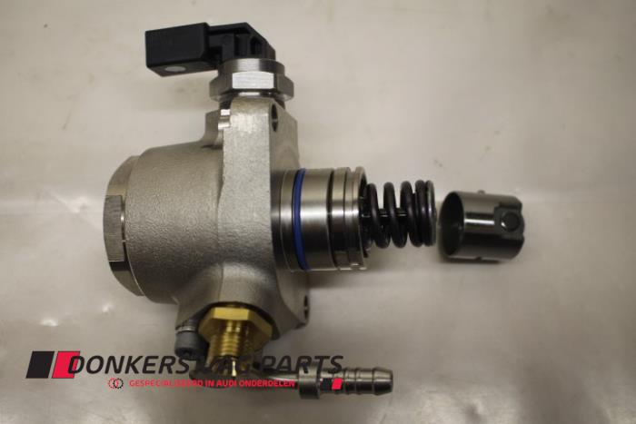 Usagé Pompe à carburant Audi A6 Avant (C7) 3.0 V6 24V TFSI Quattro Prix € 250,01 Prix TTC proposé par Donkers VAG Parts