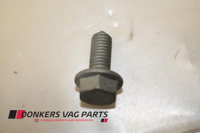 Nowe Rózne Audi Rózne Cena € 0,85 Z VAT oferowane przez Donkers VAG Parts