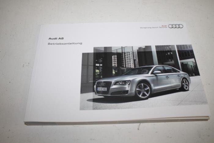 Instrukcja z Audi S8