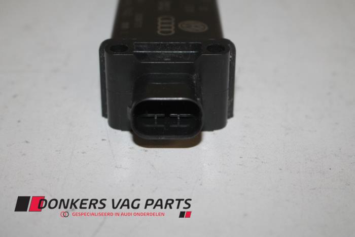 Däcktryckssensor från en Audi A8