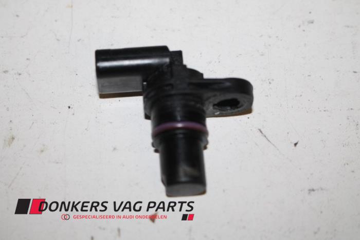 Begagnade Kamaxelsensor Audi RS 6 Avant (C7) 4.0 V8 TFSI 32V Pris € 25,00 Inklusive moms erbjuds av Donkers VAG Parts