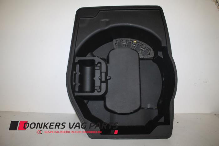 Spare wheel trim