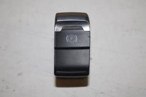 Begagnade Brytare, parkeringsbroms Audi A5 (8T3) 3.0 TDI V6 24V Quattro Pris € 8,00 Marginaltabell erbjuds av Autoparts Veghel