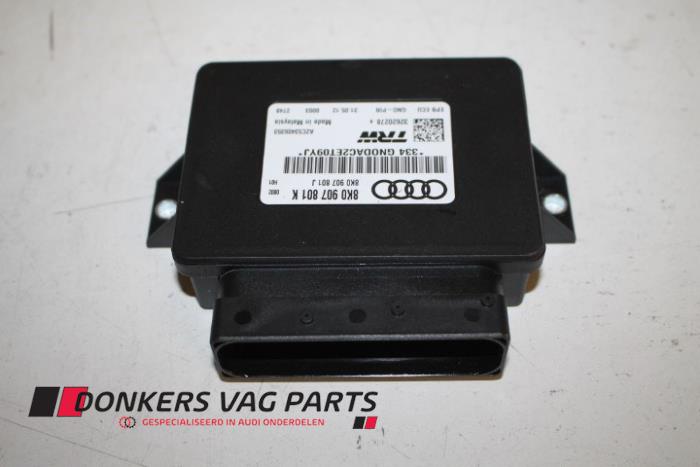 Używane Modul hamulca postojowego Audi RS 5 (8T3) RS5 4.2 V8 32V Cena € 75,00 Procedura marży oferowane przez Donkers VAG Parts