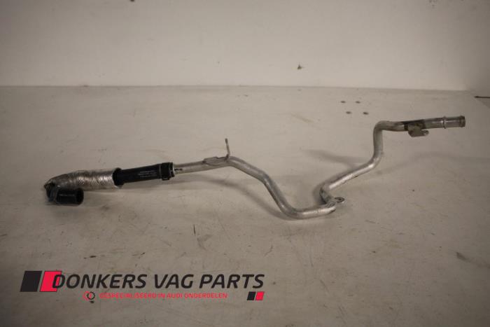 Begagnade Vattenrör Audi RS7 Sportback (4GA/4GF) 4.0 V8 TFSI 32V Pris € 30,00 Inklusive moms erbjuds av Donkers VAG Parts