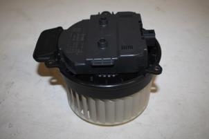 Usados Motor de ventilador de calefactor Audi RS7 Precio € 60,00 Norma de margen ofrecido por Autoparts Veghel