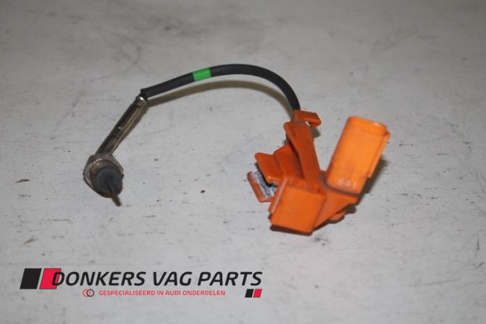 Usagé Sensor température d’échappement Audi A6 Avant (C7) 2.0 TDI 16V Prix € 75,00 Règlement à la marge proposé par Donkers VAG Parts