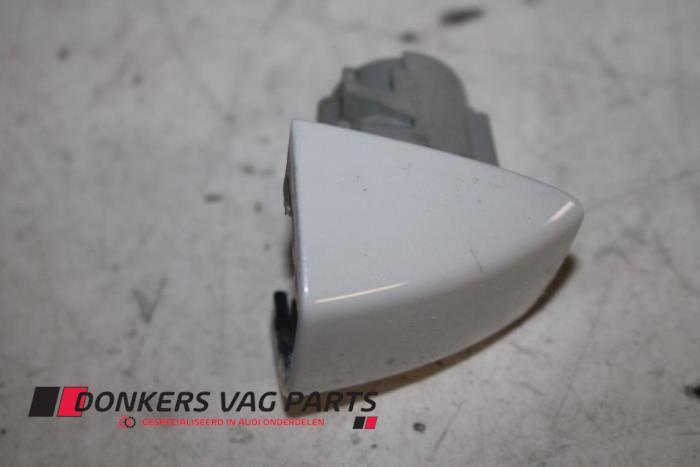 Door handle cover
