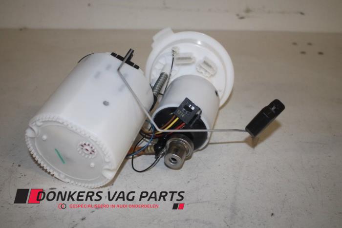 Usagé Pompe à carburant Audi A6 Allroad Quattro (C7) 3.0 V6 24V TFSI Prix € 200,01 Prix TTC proposé par Donkers VAG Parts