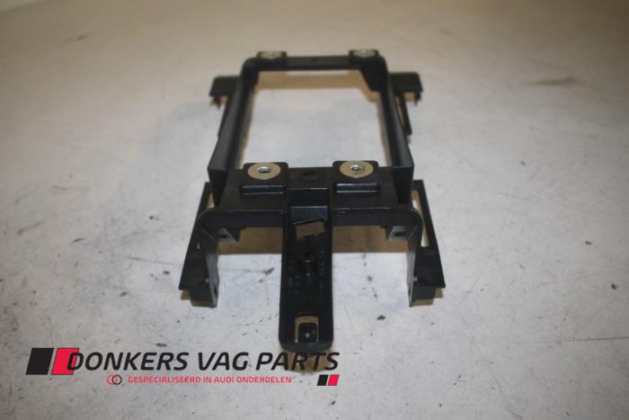Używane Rózne Audi A5 (8T3) 2.0 TDI 16V Cena € 3,00 Procedura marży oferowane przez Donkers VAG Parts