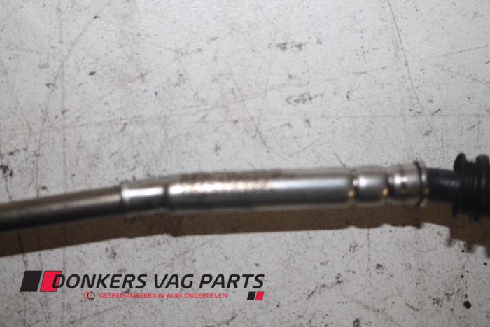 Auspuff Temperatursensor van een Audi A6 Allroad Quattro (C7) 3.0 TDI V6 24V 2013