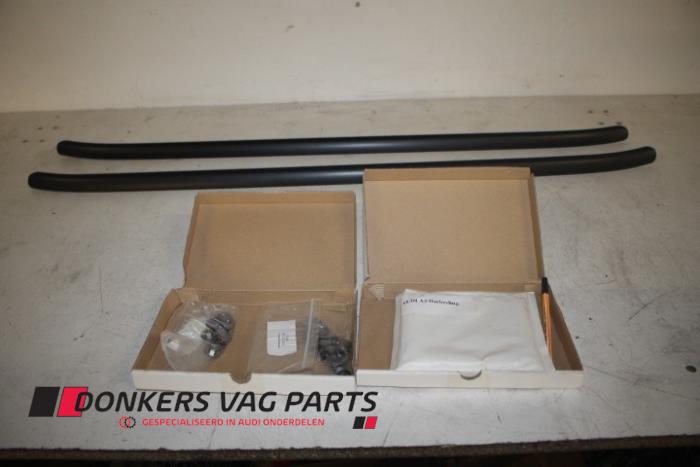 Neue Dachreling Set Audi A3 Preis € 300,00 Mit Mehrwertsteuer angeboten von Donkers VAG Parts