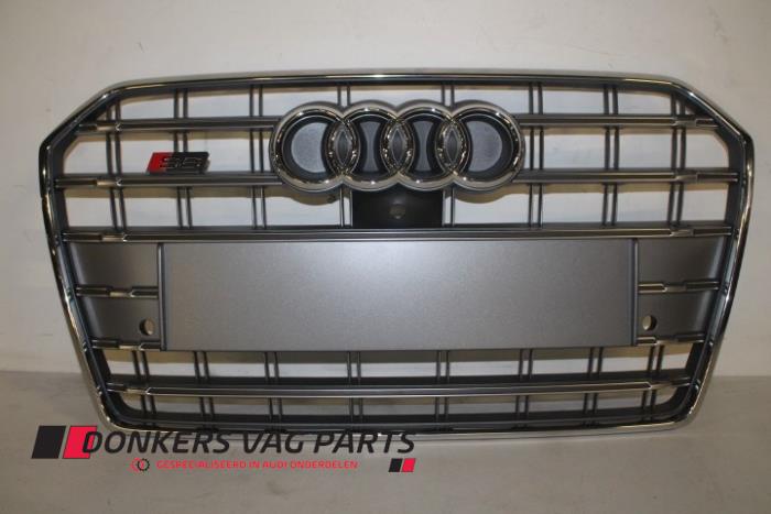Nowe Grill Audi S6 Avant (C7) 4.0 V8 TFSI Cena € 500,00 Z VAT oferowane przez Donkers VAG Parts
