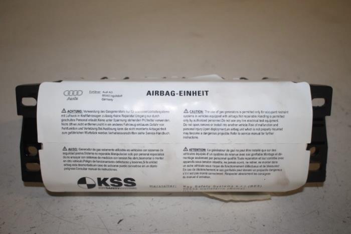 Right airbag (dashboard) from a Audi A4 Allroad Quattro (B8) 3.0 TDI V6 24V 2009