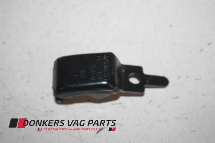 Used Miscellaneous Audi A4 Allroad Quattro (B8) 3.0 TDI V6 24V Price € 2,00 Margin scheme offered by Donkers VAG Parts