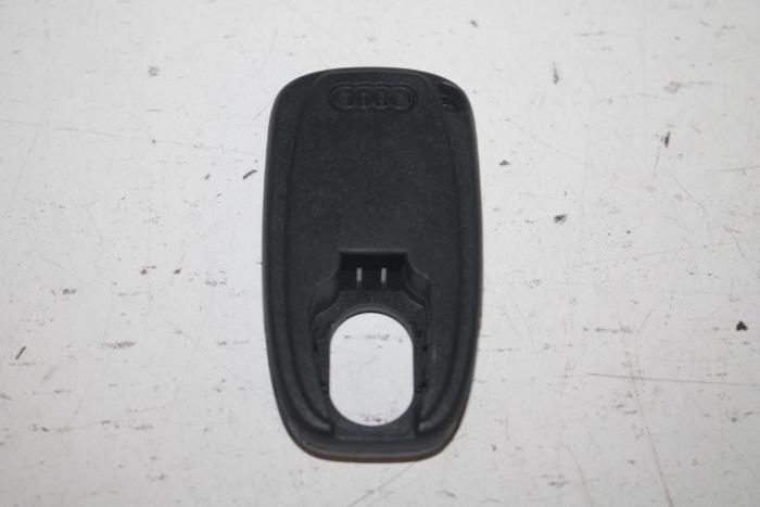 Schlüssel Gehäuse van een Audi A4
