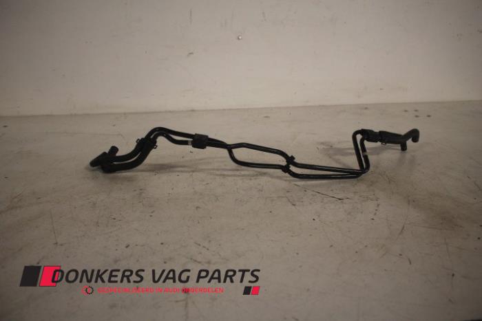 Usagé Conduit de carburant Audi A6 Avant (C6) 2.0 TDI 16V Prix € 30,00 Règlement à la marge proposé par Donkers VAG Parts