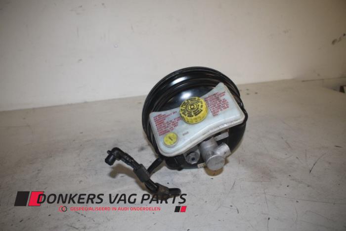 Usagé Assistant de freinage Audi A6 Avant (C6) 2.0 TDI 16V Prix € 75,00 Règlement à la marge proposé par Donkers VAG Parts