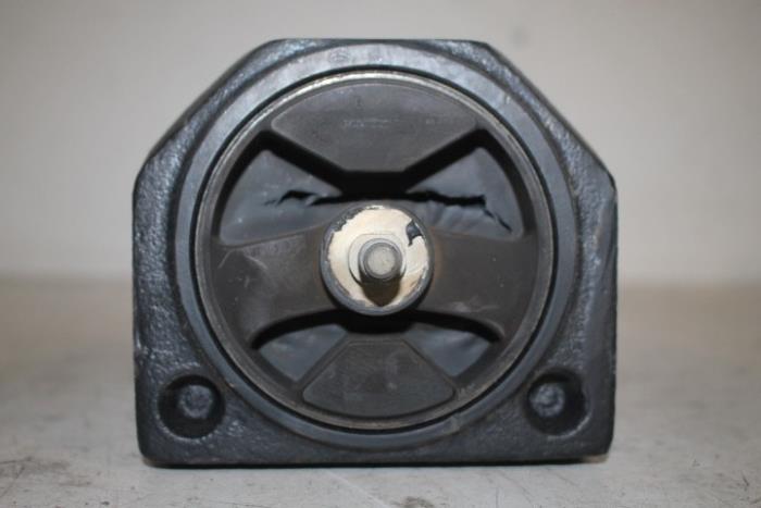 Vibration damper from a Audi A4 2004
