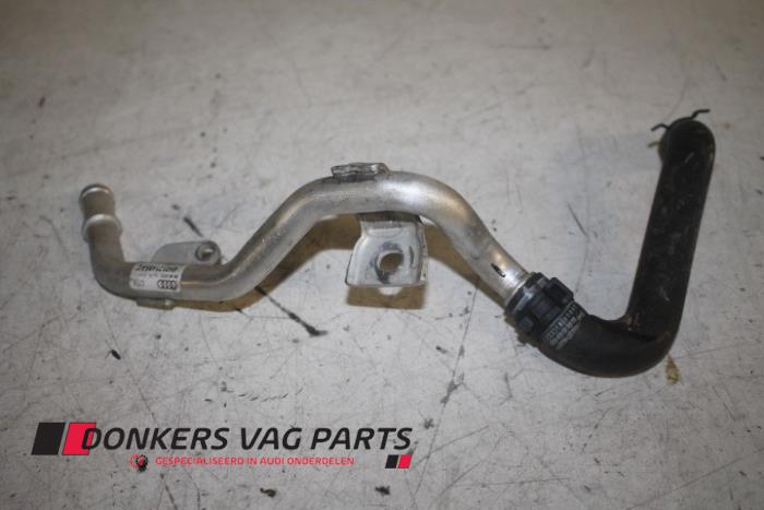 Begagnade Vattenrör Audi RS 6 Avant (C7) 4.0 V8 TFSI 32V Pris € 20,00 Inklusive moms erbjuds av Donkers VAG Parts