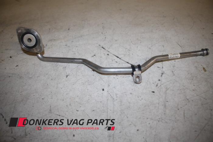 Begagnade Vattenrör Audi RS 6 Avant (C7) 4.0 V8 TFSI 32V Pris € 20,00 Inklusive moms erbjuds av Donkers VAG Parts