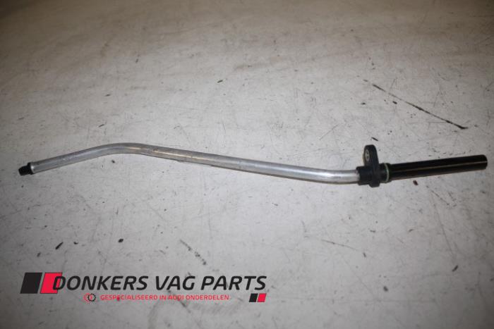 Gebrauchte Ölmessstab Audi RS 6 Avant (C7) 4.0 V8 TFSI 32V Preis € 17,00 Mit Mehrwertsteuer angeboten von Donkers VAG Parts