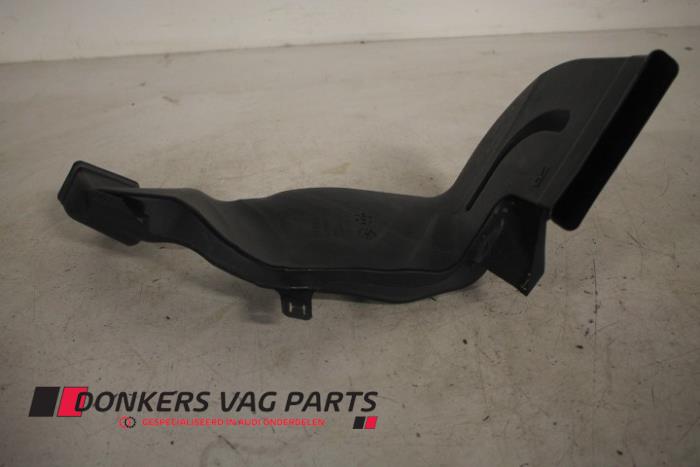Begagnade Lufttratt Audi RS 6 Avant (C7) 4.0 V8 TFSI 32V Pris € 14,99 Inklusive moms erbjuds av Donkers VAG Parts