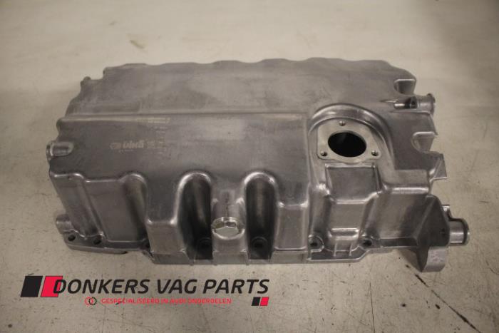 Neuf Couvercle carter Audi A1 Sportback (8XA/8XF) 1.6 TDI 16V Prix € 85,00 Prix TTC proposé par Donkers VAG Parts
