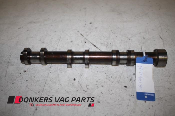Usagé Arbre à cames Audi S5 Sportback (8TA) S5 3.0 TFSI V6 24V Prix € 125,00 Règlement à la marge proposé par Donkers VAG Parts