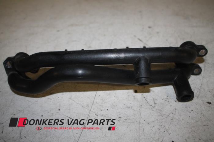 Begagnade Vattenrör Audi S5 Sportback (8TA) S5 3.0 TFSI V6 24V Pris € 17,00 Marginaltabell erbjuds av Donkers VAG Parts