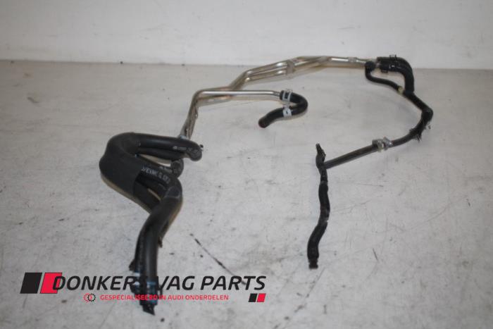 Usagé Conduit de carburant Audi Q5 (8RB) 2.0 TDI 16V Quattro Prix € 100,01 Prix TTC proposé par Donkers VAG Parts