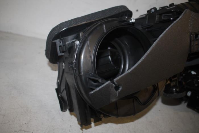 Heater housing from a Audi A8 2014