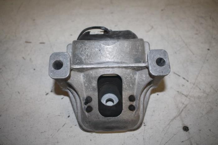 Engine mount from a Audi A5
