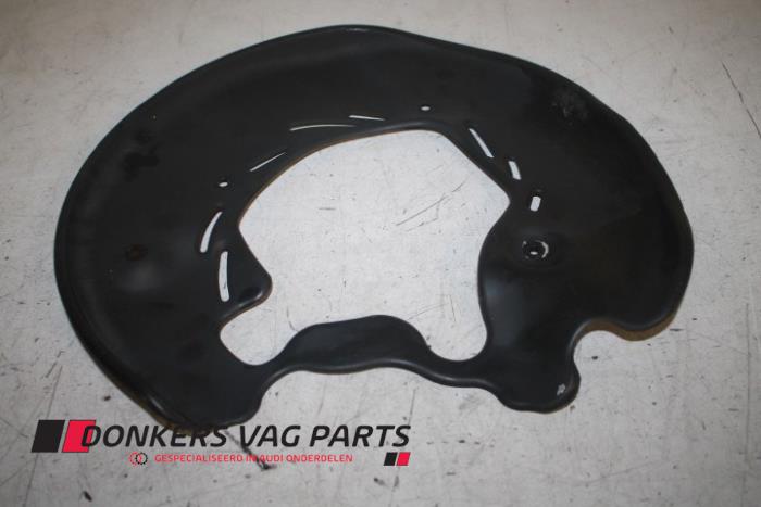 Brake disc dust cover plates