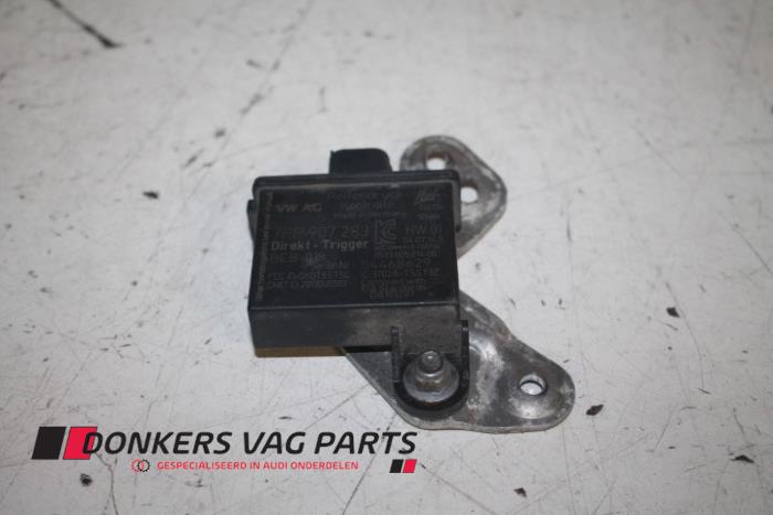 Begagnade Däcktryckssensor Audi RS 6 Avant (C7) 4.0 V8 TFSI 32V Pris € 45,00 Inklusive moms erbjuds av Donkers VAG Parts