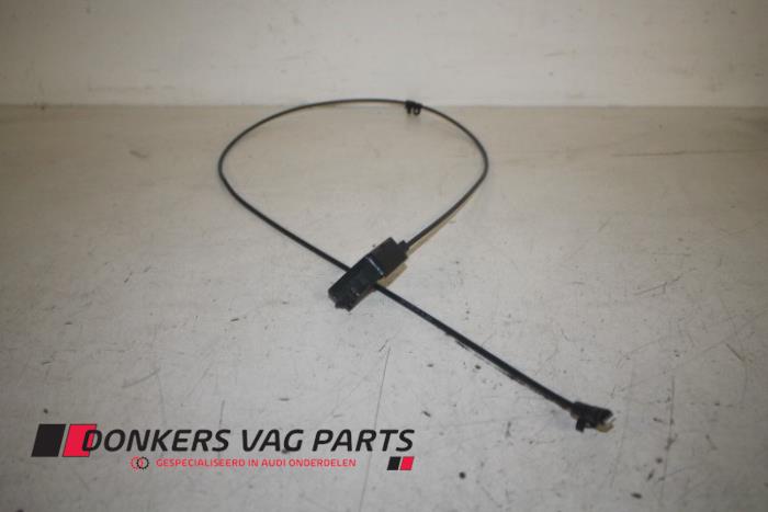 Używane Kabel (rózne) Audi RS 6 Avant (C7) 4.0 V8 TFSI 32V Cena € 6,99 Z VAT oferowane przez Donkers VAG Parts