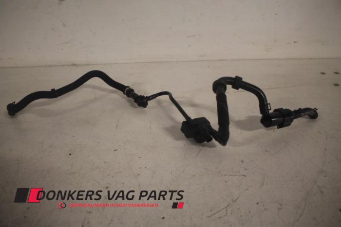 Usagé Conduit (divers) Audi RS 6 Avant (C7) 4.0 V8 TFSI 32V Prix € 50,00 Prix TTC proposé par Donkers VAG Parts