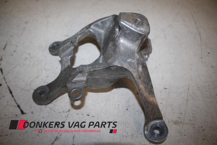 Used Engine mount Audi RS 6 Avant (C7) 4.0 V8 TFSI 32V Price € 20,00 Inclusive VAT offered by Donkers VAG Parts