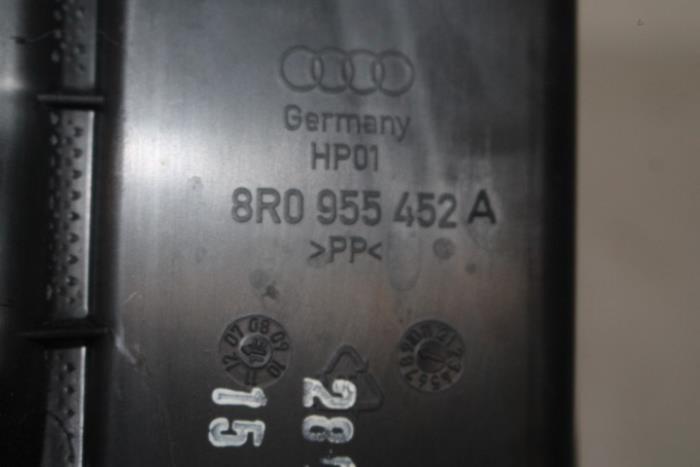 Zbiornik spryskiwacza przód z Audi SQ5 2015